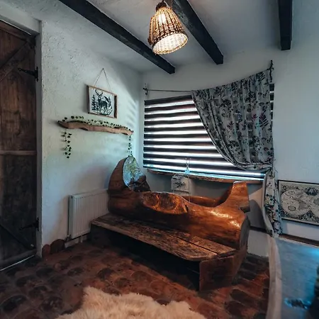 Mountain Views Lodge *
